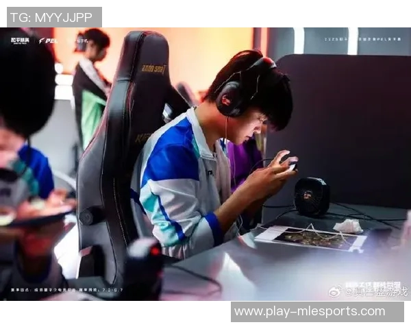 S15LOL赛事比分揭晓和平精英技术排行榜FPX荣登第九名引发热议 S15LOL赛事比分揭晓和平精英技术排行榜FPX荣登第九名引发热议